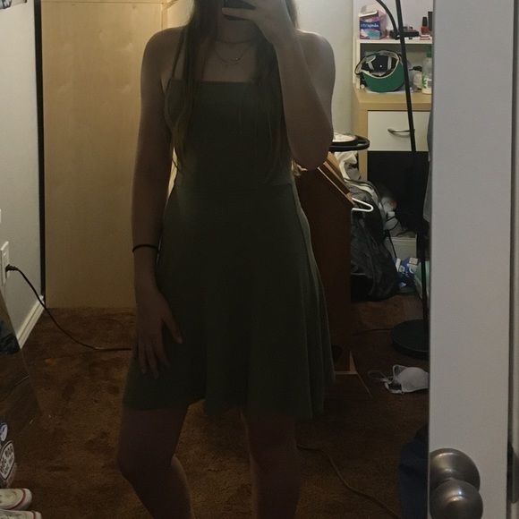 Flowy Dress - Picture 1 of 3